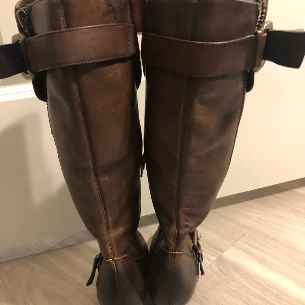 Arturo Chiang | size 7.5 | At-Vera heeled leather brown boots - Picture 8 of 13